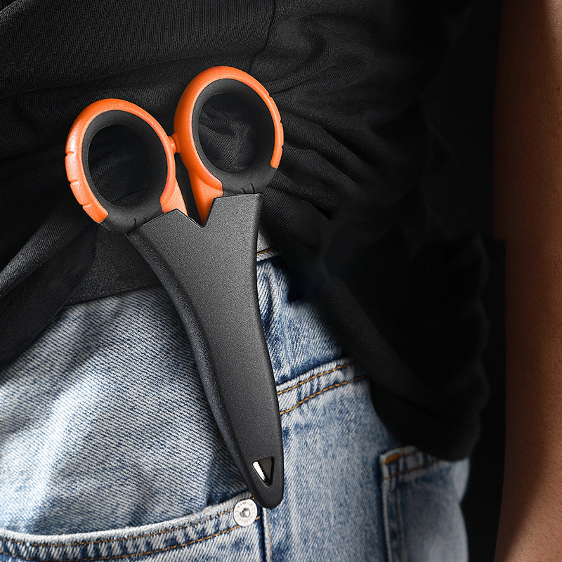 Scissors for professional braided lines, with serrated edges and stainless steel construction, versatile for fly fishing